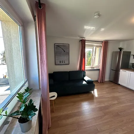 Hel - 15 Minutes Drive From The Old Town Appartement *